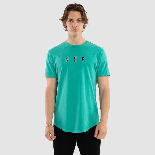 Dominate Dual Curved Tee Pigment Arcadia