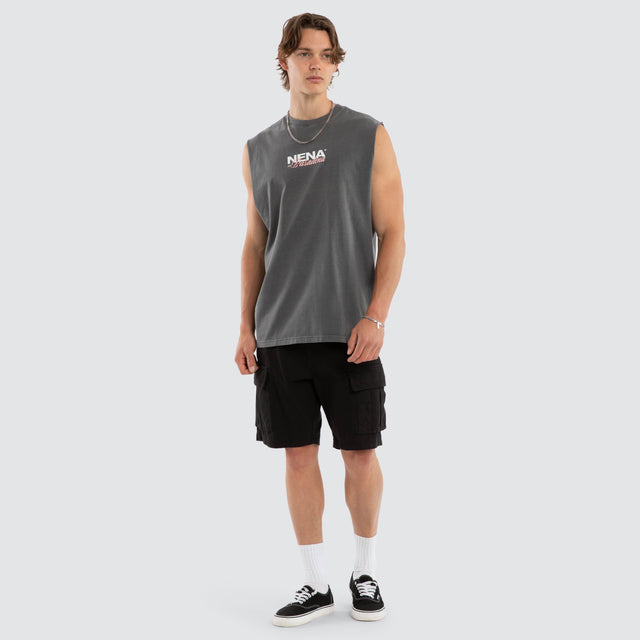 Model wears Demand Relaxed Muscle Pigment Charcoal Muscle Tees Grey – image 2