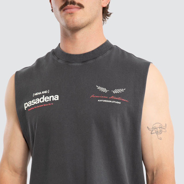 Model wears Anomaly Raptor Muscle Pigment Jet Black Muscle Tees Black – image 3