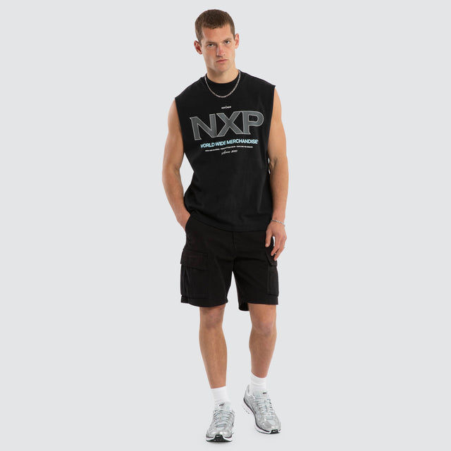 Model wears Session Street Muscle Anthracite Black Muscle Tees Black – image 5