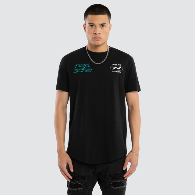 Model wears Independent Dual Curved Tee Jet Black T-Shirts Black – image 1