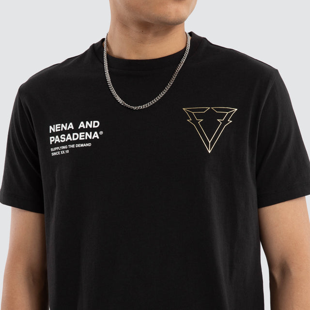 Model wears Forge Curved Hem Tee Jet Black T-Shirts in Black - Image 3