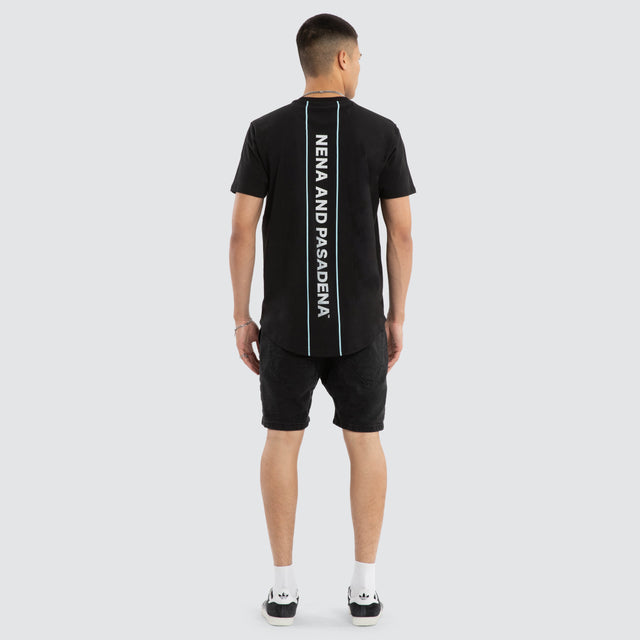 Model wears Inleash Curved Hem Tee Jet Black T-Shirts in Black - Image 4