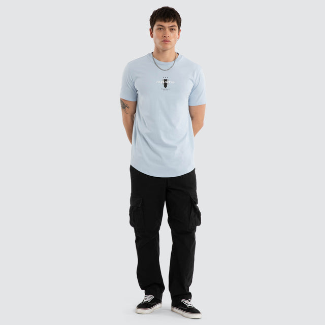 Model wears Central Dual Curved Tee Skyway T-Shirts Blue – image 5