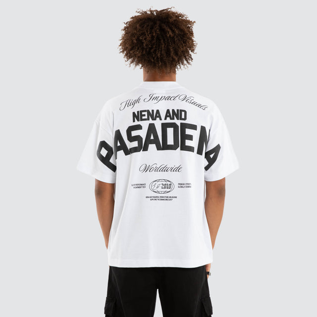 Model wears Performance Raptor Tee Optical White T-Shirts White – image 1