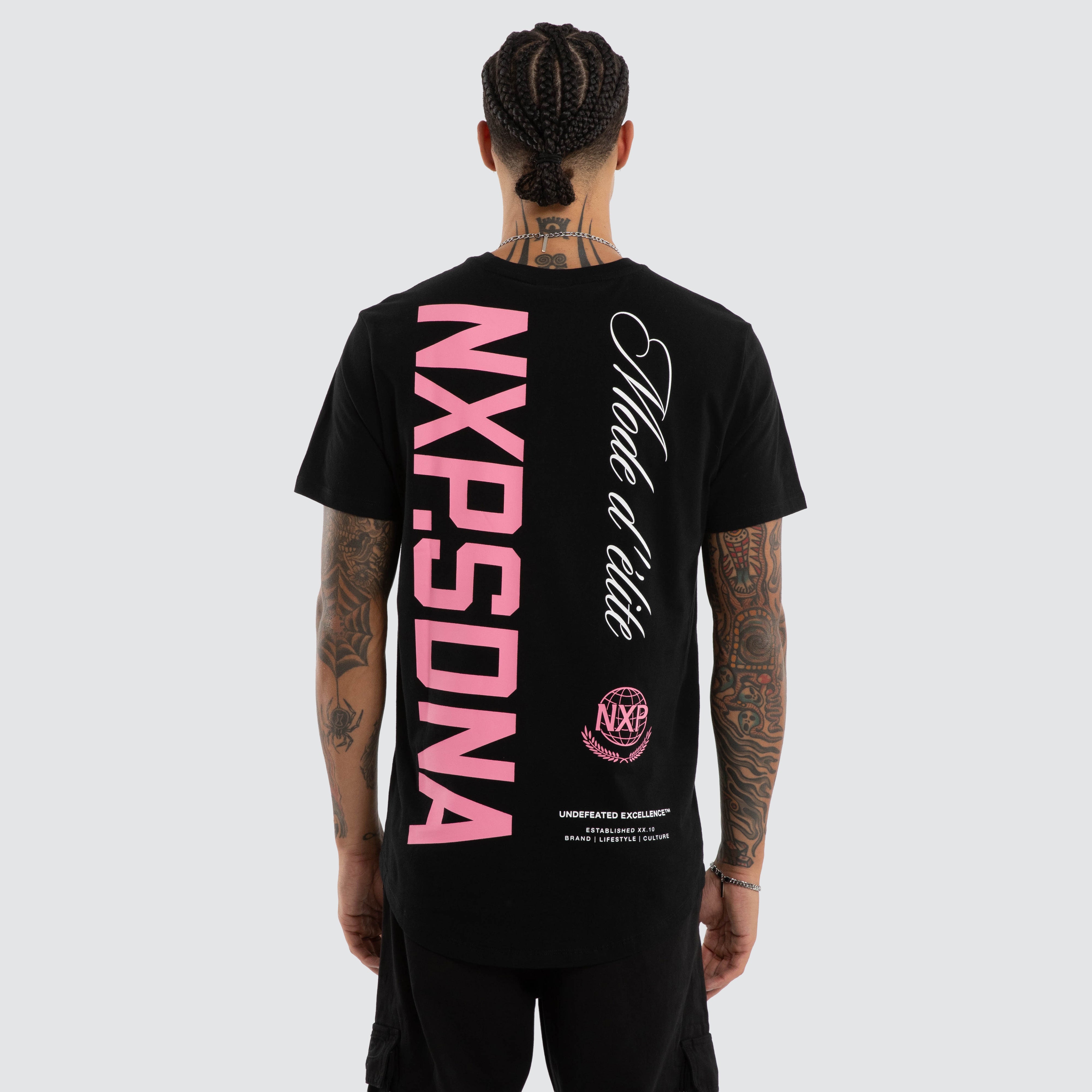 Riot Curved Hem Tee Black | NXP