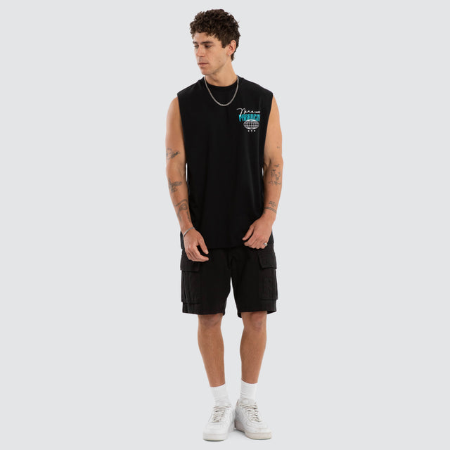 Model wears Drifting Relaxed Muscle Jet Black Muscle Tees Black – image 5