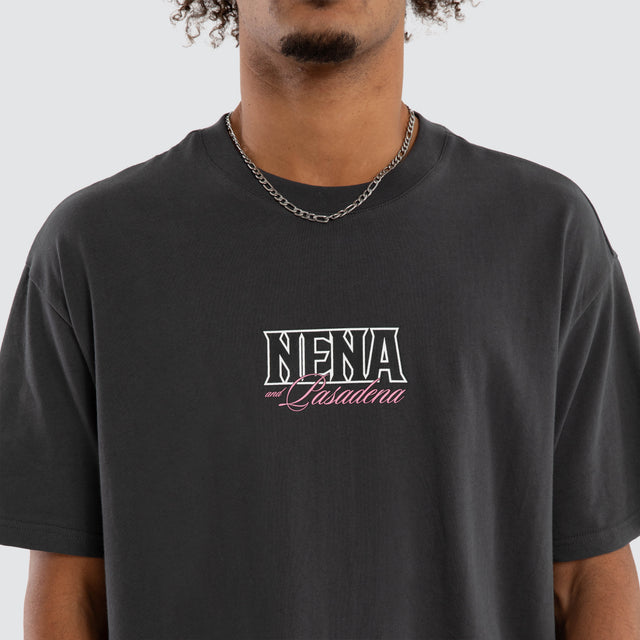 Model wears Maurosa Box Fit Tee Asphalt T-Shirts Grey – image 3