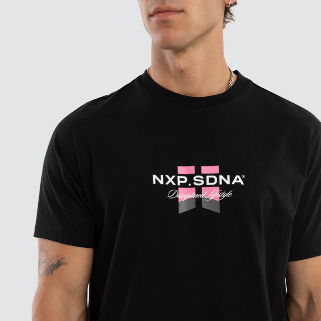 Model wears Lysis Dual Curved Tee Jet Black T-Shirts Black – image 3