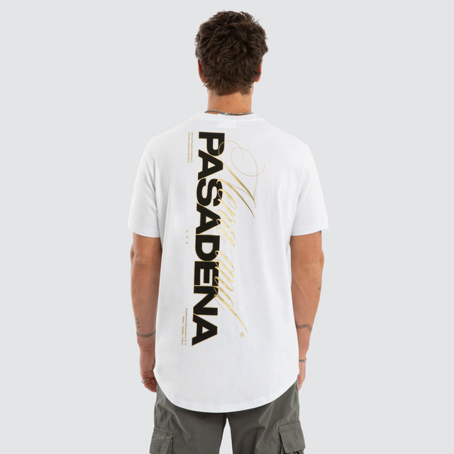 Model wears Zenovar Dual Curved Tee Optical White T-Shirts White – image 1