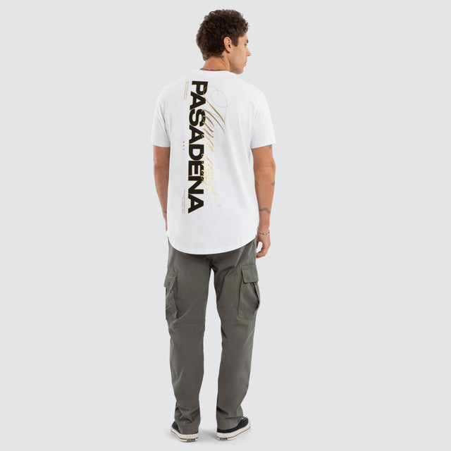 Model wears Zenovar Dual Curved Tee Optical White T-Shirts White – image 4