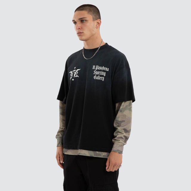 Model wears Mirror Layered Longsleeve Tee Sunbleached Black Longsleeve T-Shirts Grey – image 3
