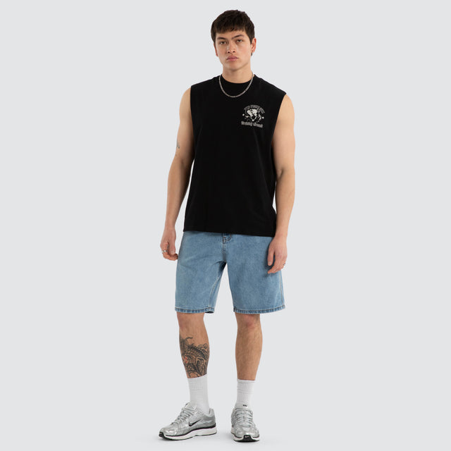 Model wears Grounded Raptor Muscle Anthracite Black Muscle Tees Black – image 5
