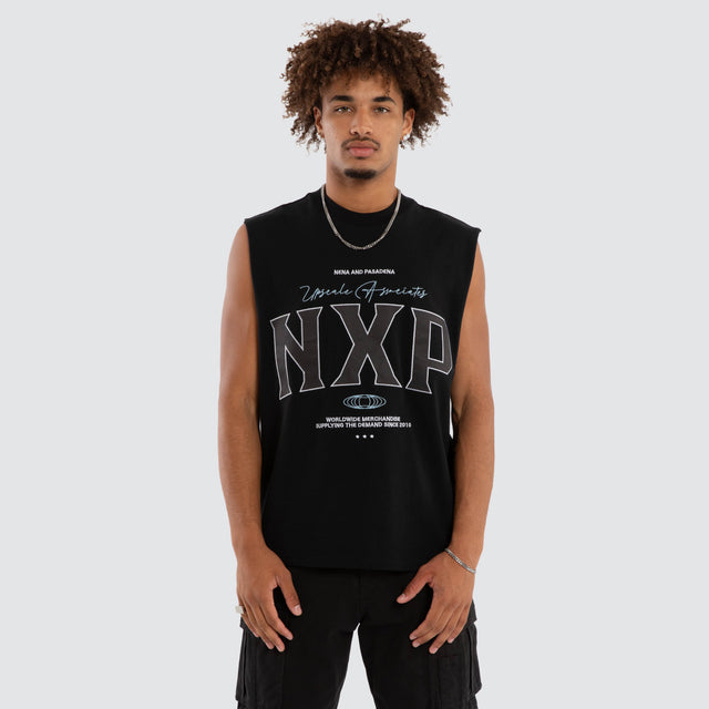 Model wears Vorthyx Raptor Muscle Jet Black Muscle Tees Black – image 1