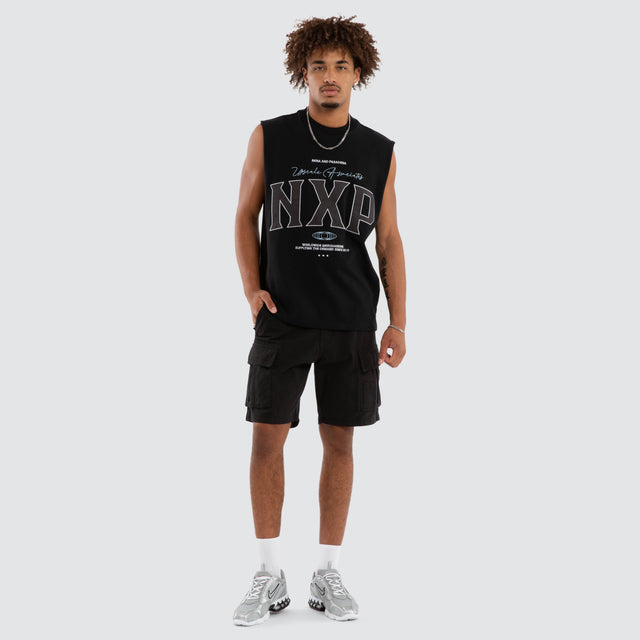 Model wears Vorthyx Raptor Muscle Jet Black Muscle Tees Black – image 5