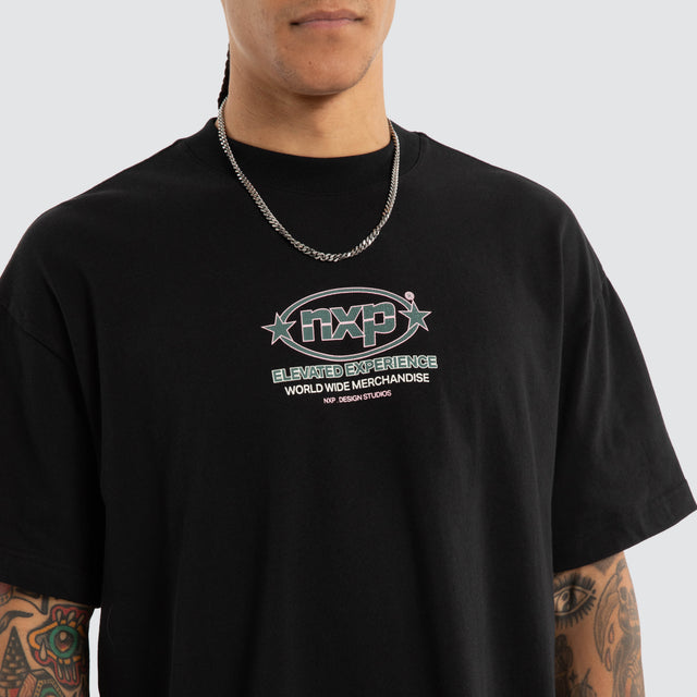 Model wears Rhythm Raptor Tee Anthracite Black T-Shirts Black – image 3