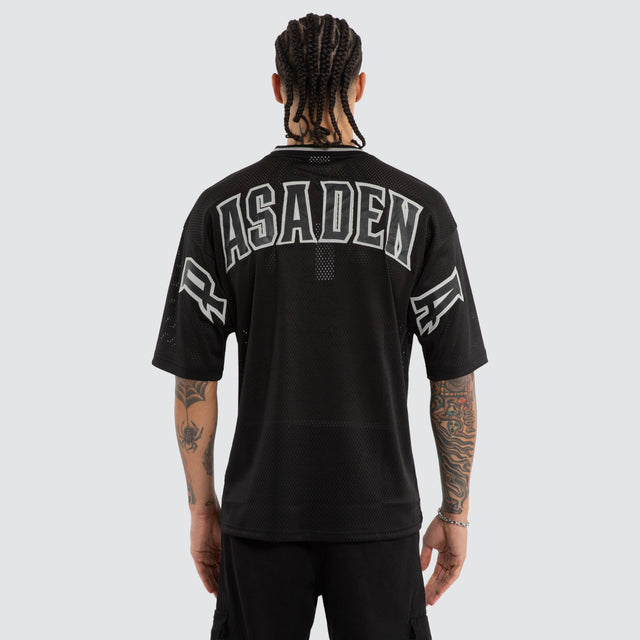 Model wears Jacob Football Jersey Jet Black Jerseys Black – image 2