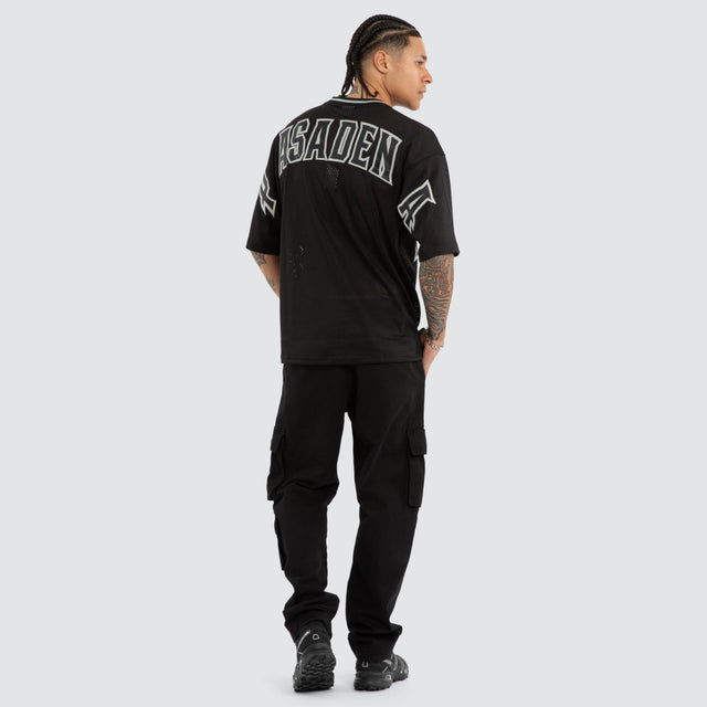 Model wears Jacob Football Jersey Jet Black Jerseys Black – image 4