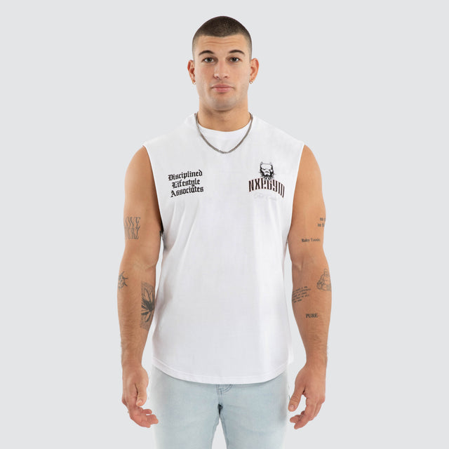 Model wears Hallow Curve Hem Muscle Tee White Muscle Tees in White - Image 1