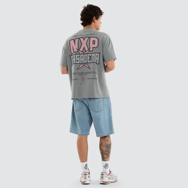 Model wears Duskmauve Box Fit Tee Grey T-Shirts in Grey - Image 5
