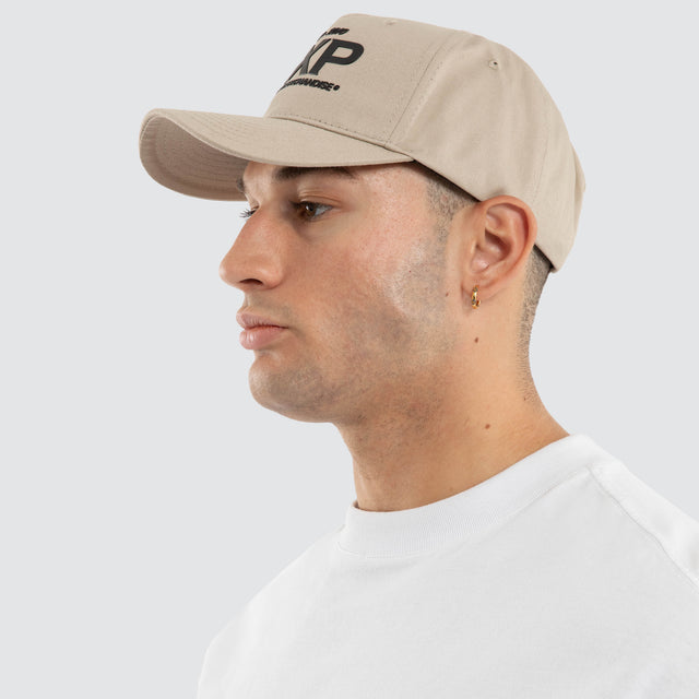 Essence Cap Silver Cloud