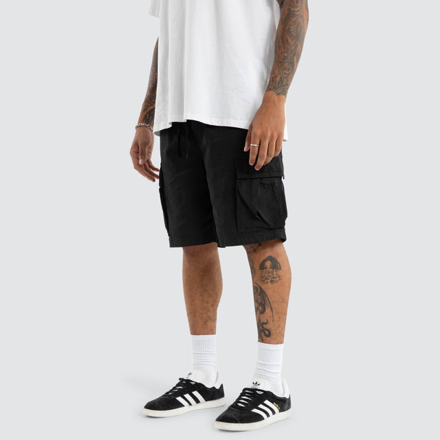 League Cargo Short Black