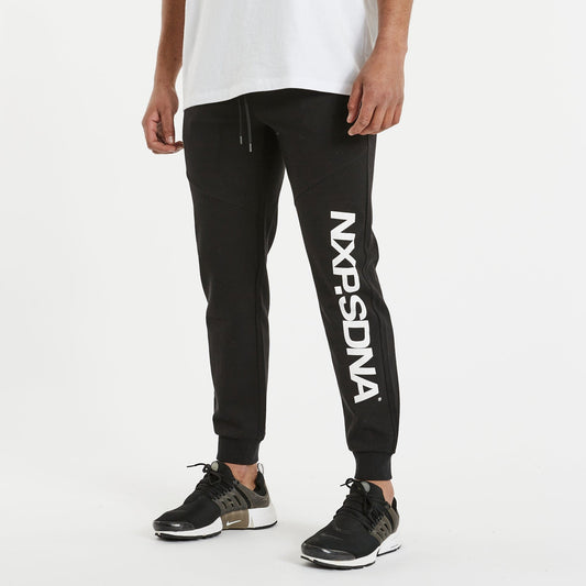 Carbon Trackpant Jet Black
