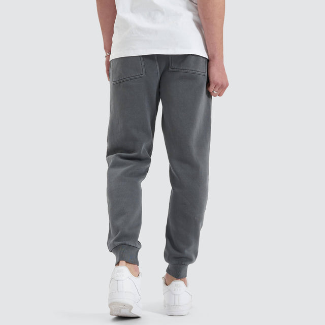 Core Line Heavy Trackpant Pigment Charcoal