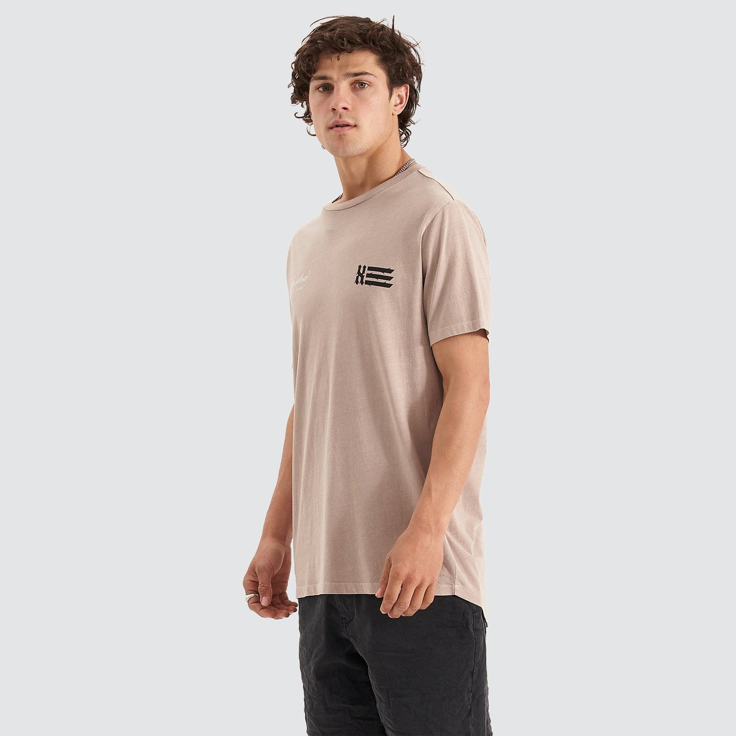 Credence Cape Back T-Shirt Pigment Grey