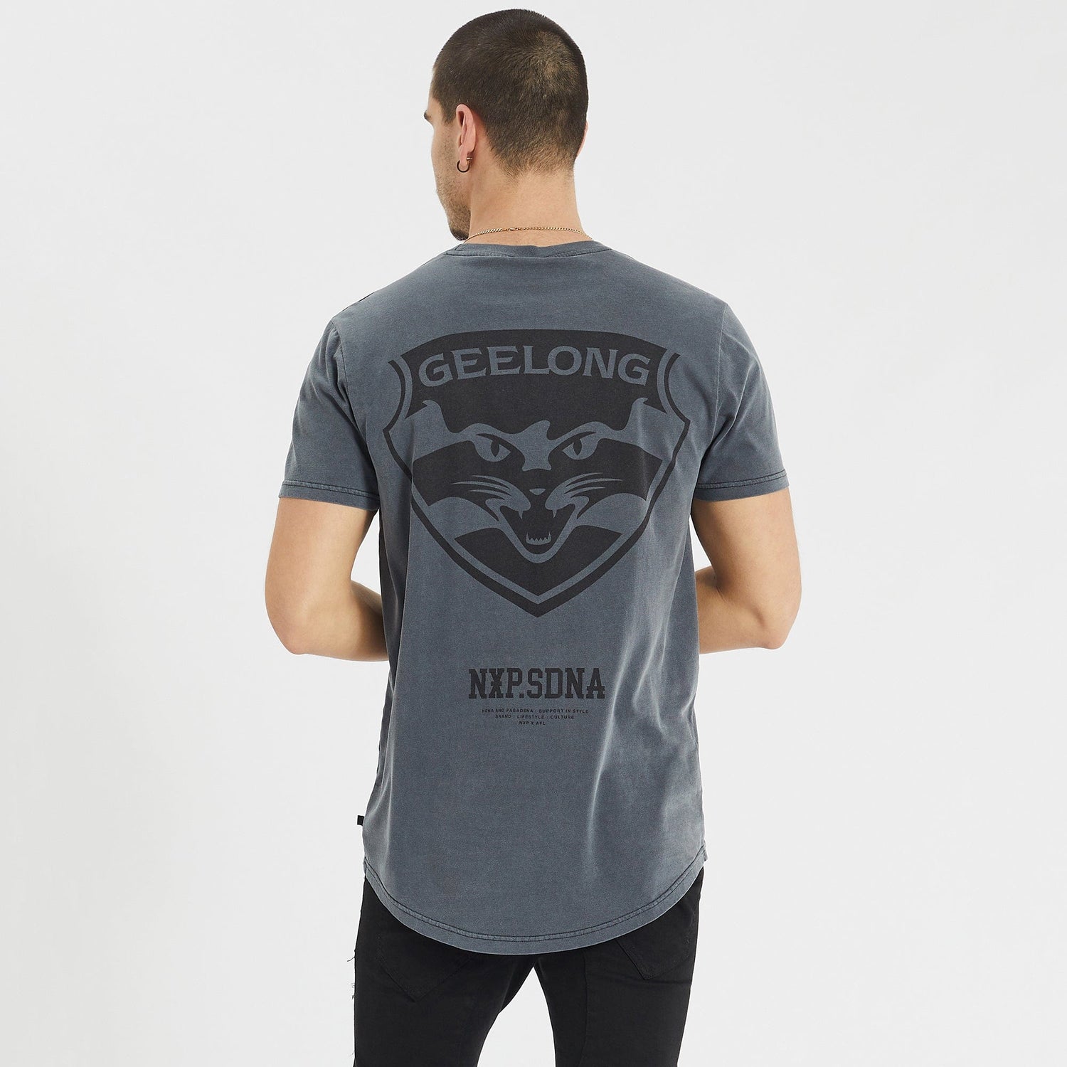 Geelong Cats Cape Back T-Shirt Pigment Charcoal