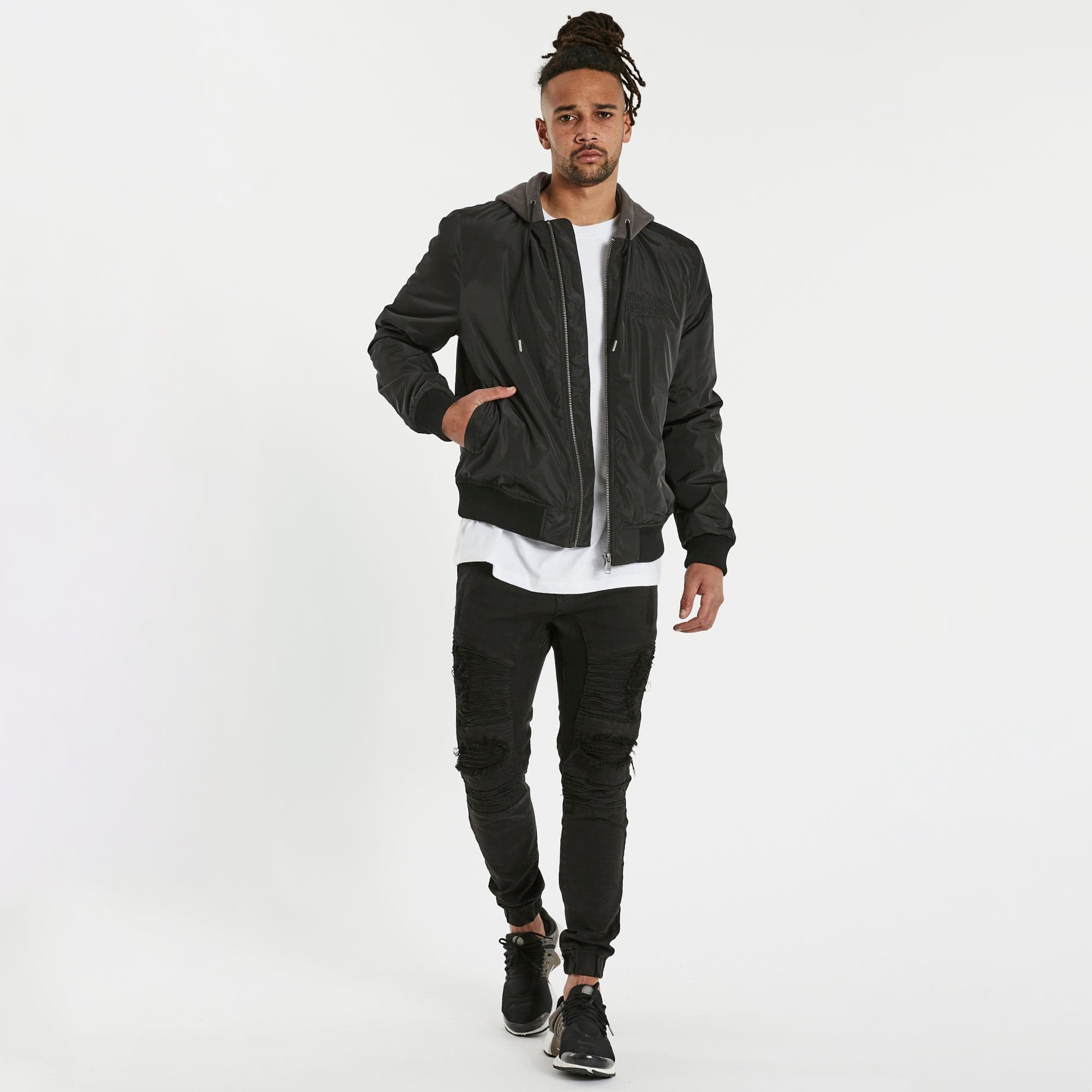 Gravity bomber outlet jacket