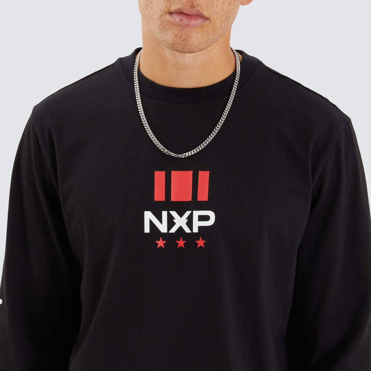 Line Dual Curved Long Sleeve Tee in Black | Nena and Pasadena | NXP