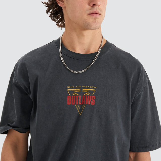 Outlaws Heavy Box Fit Scoop Tee Pigment Anthracite Black