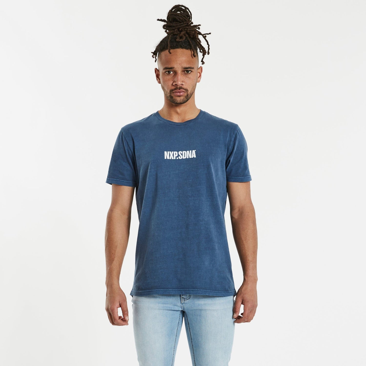 Phoenix Cape Back T-Shirt Pigment Insignia Blue