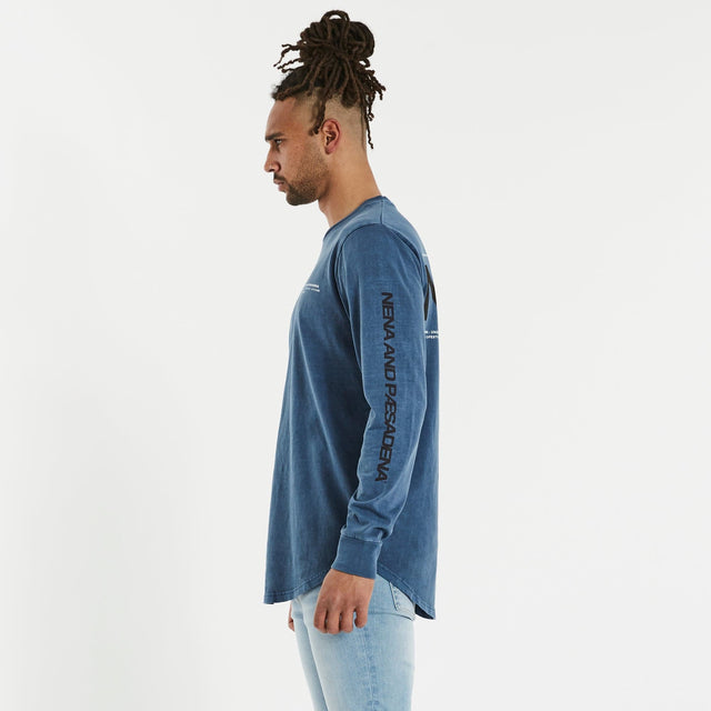Prototype Cape Back Long Sleeve T-Shirt Pigment Insignia Blue