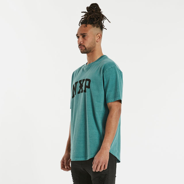 Conquered Box Fit Scoop T-Shirt Pigment Hydro Blue