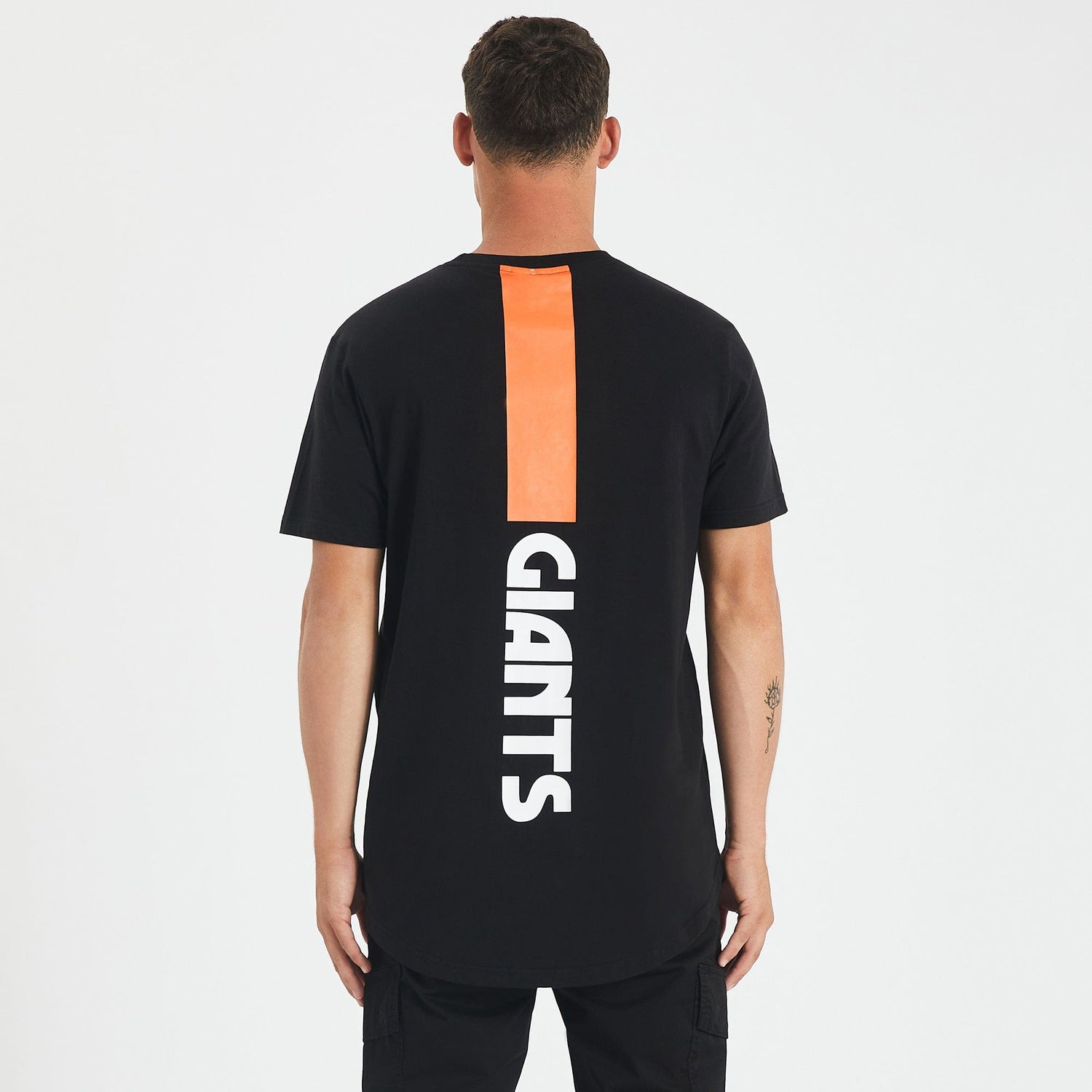 GWS Giants Curved Hem T-Shirt Jet Black