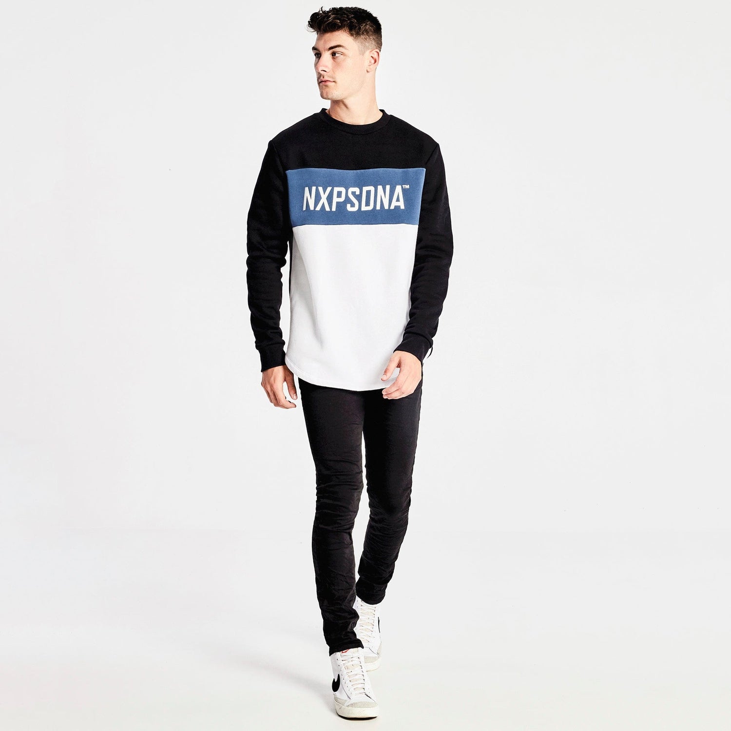 Hail Dual Curved Jumper Jet Black