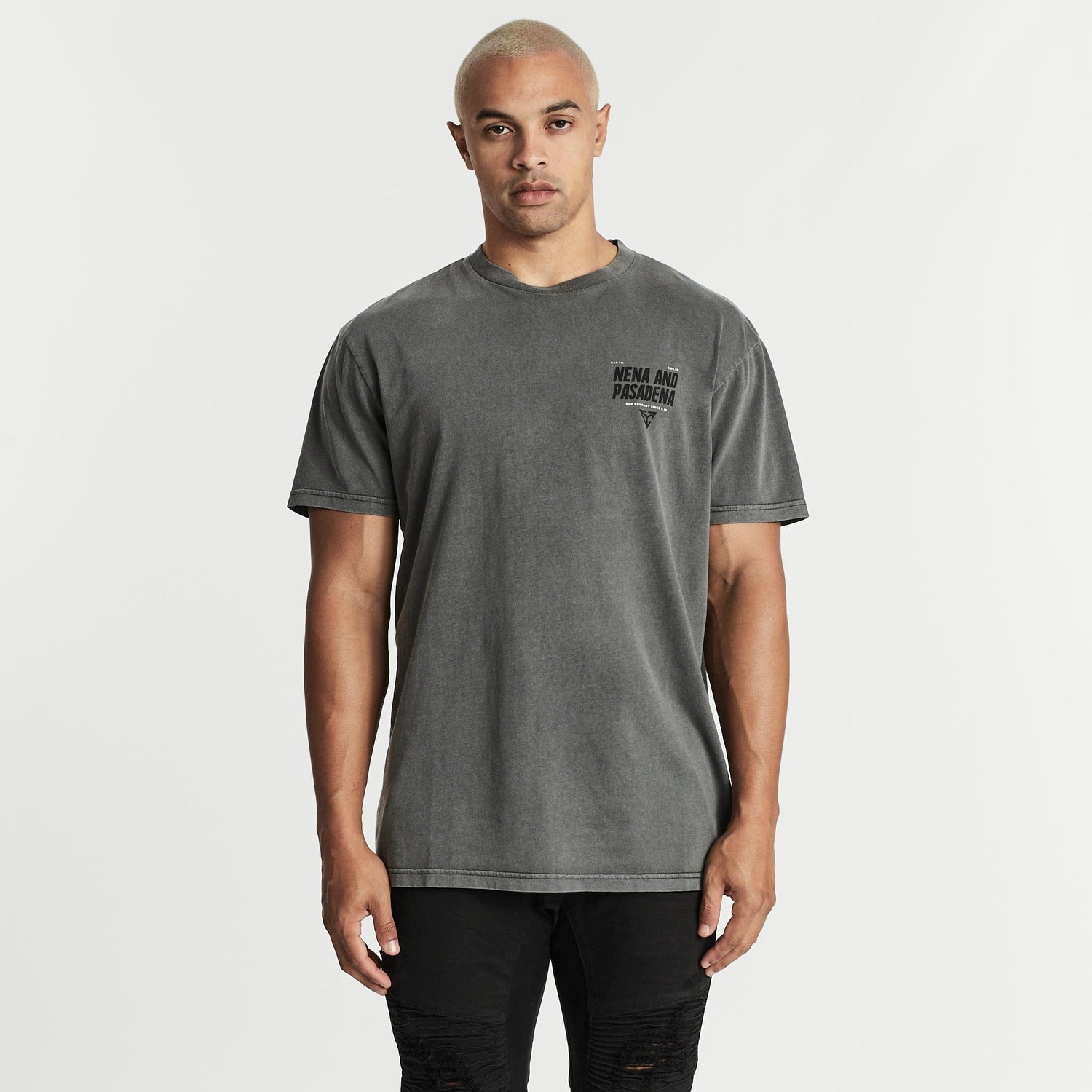 Someplace Relaxed T-Shirt Pigment Charcoal