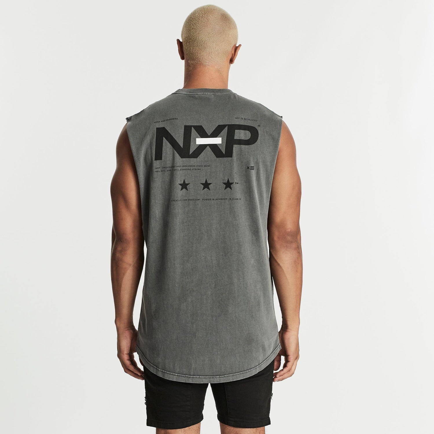 Strange Scoop Back Muscle Tee Pigment Charcoal