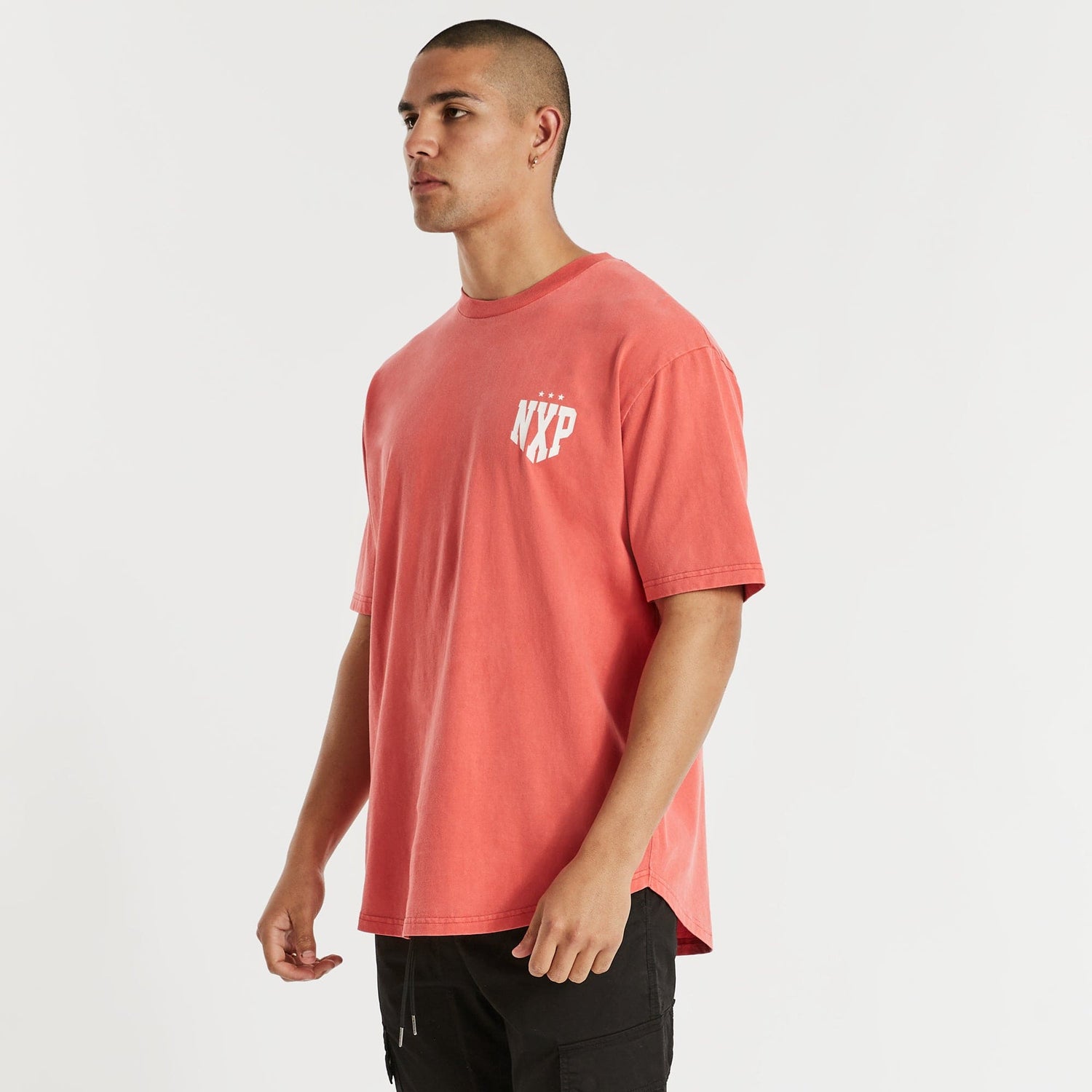 Tri-Star Box Fit Scoop T-Shirt Pigment Flame Red