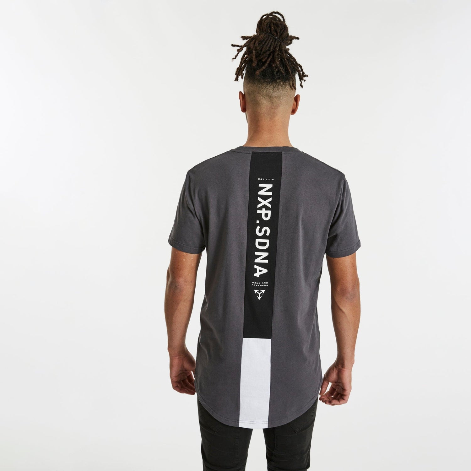 Triton Cape Back T-Shirt Asphalt