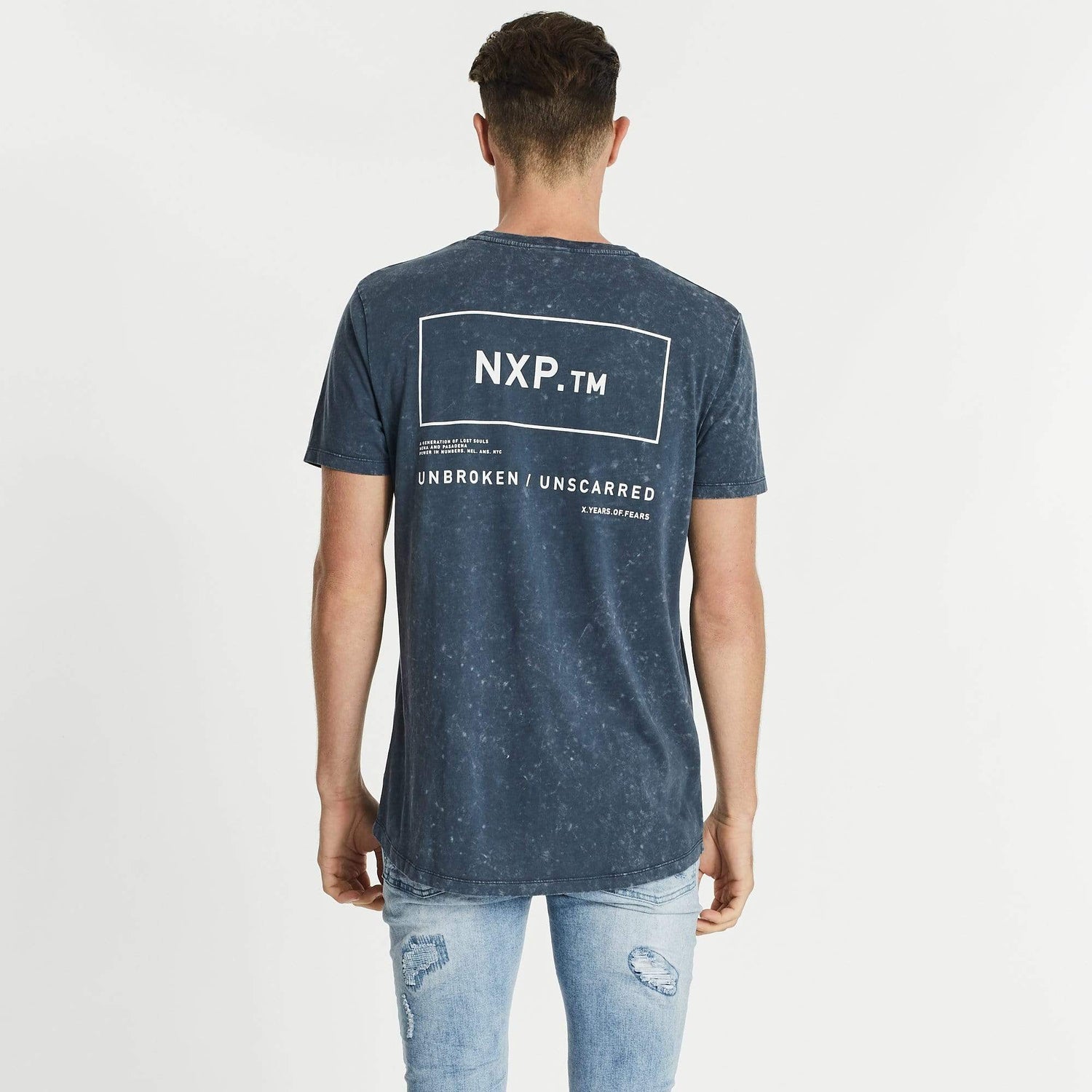 Unscarred Scoop Back T-Shirt Acid Navy