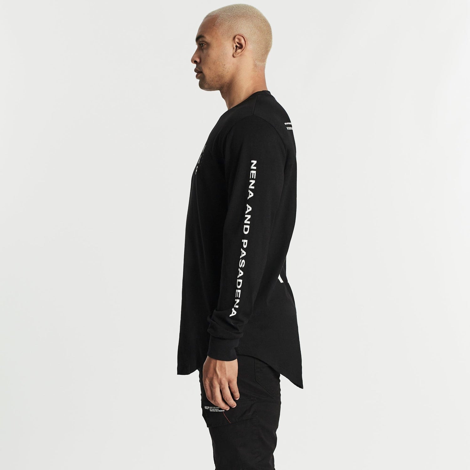 Wreck Cape Back Long Sleeve T-Shirt Jet Black