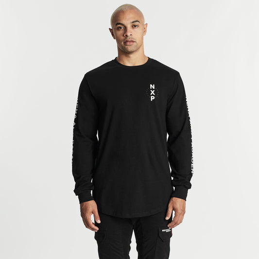 Wreck Cape Back Long Sleeve T-Shirt Jet Black
